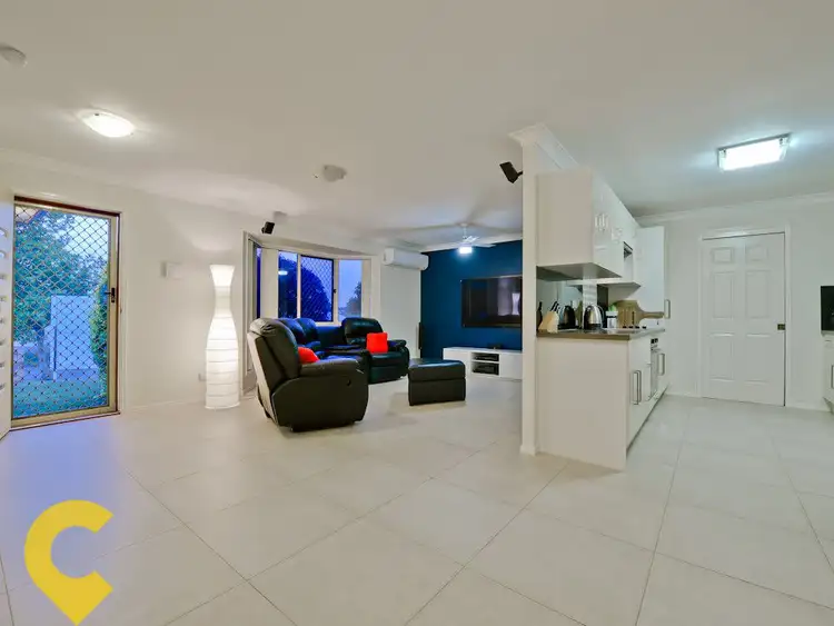 Sixth view of Homely house listing, 8 Glider Close, Doolandella QLD 4077
