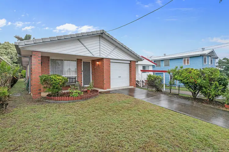 26 Parkview Ave, Wynnum QLD 4178