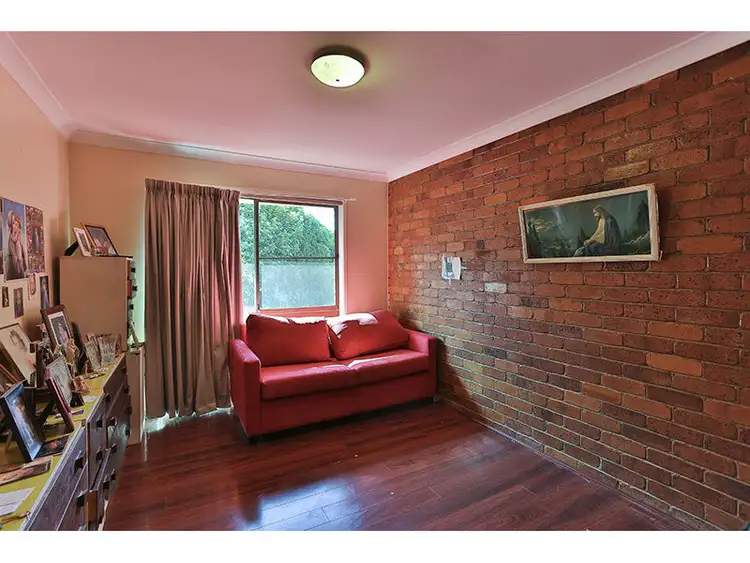Sixth view of Homely semi-detached listing, 1/29 Hoepper Street, Kearneys Spring QLD 4350