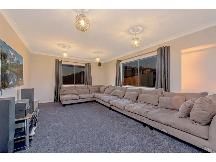 Fifth view of Homely house listing, 7 McShane Drive, Mount Kynoch QLD 4350