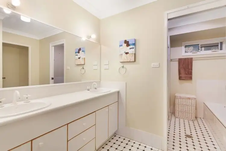 Seventh view of Homely house listing, 2 Lake Street, Wyee Point NSW 2259