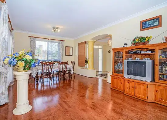 Second view of Homely house listing, 8 Falaise Pl, Sunnybank Hills QLD 4109