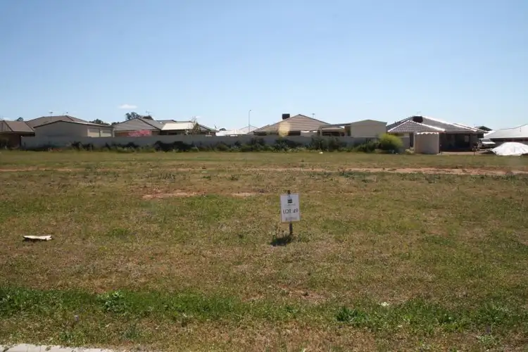 8 Illawarra Place, Tamworth NSW 2340