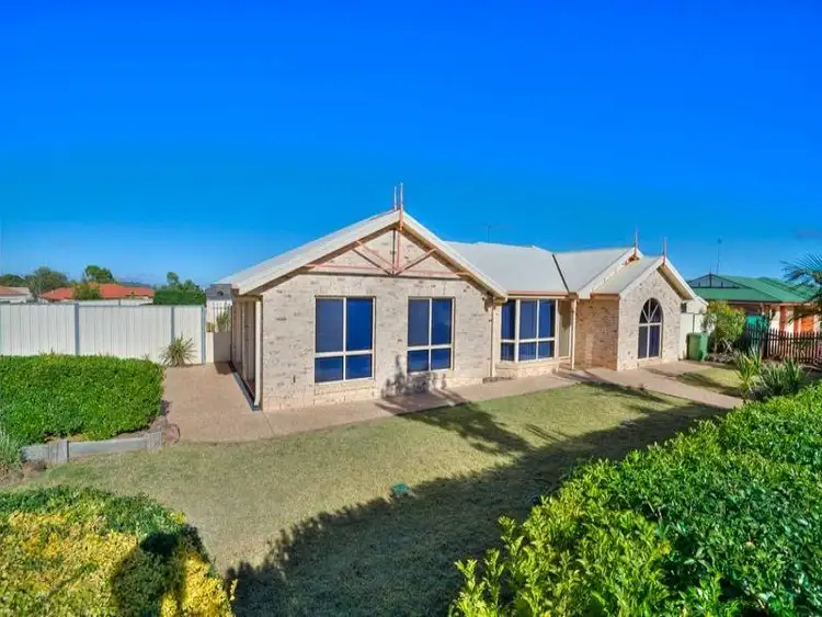 17 Biscay Crescent, Glenvale QLD 4350