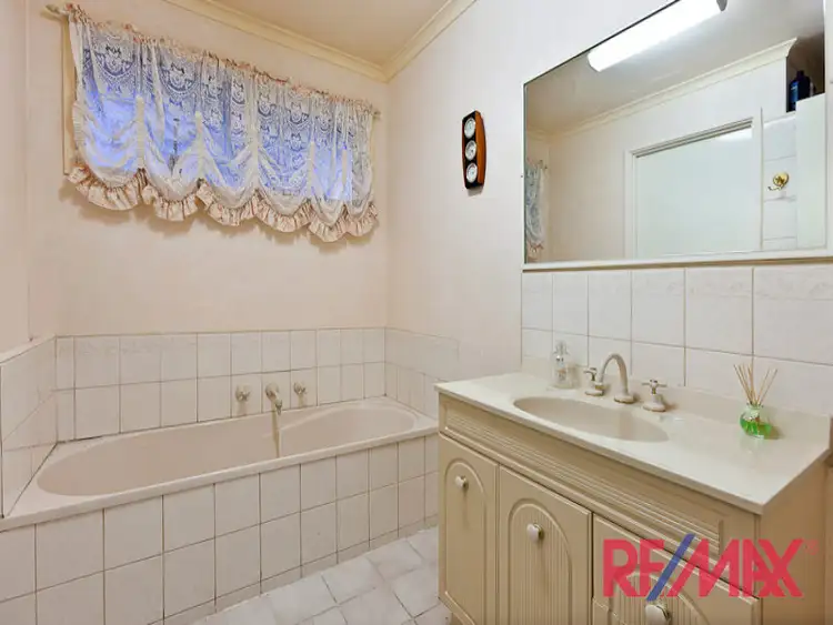 Third view of Homely house listing, 41 Robert Molyneux Avenue, Endeavour Hills VIC 3802