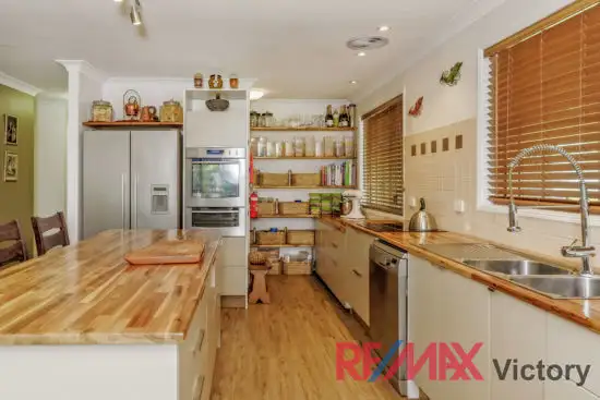 11 Sunbeam Crt, Morayfield QLD 4506