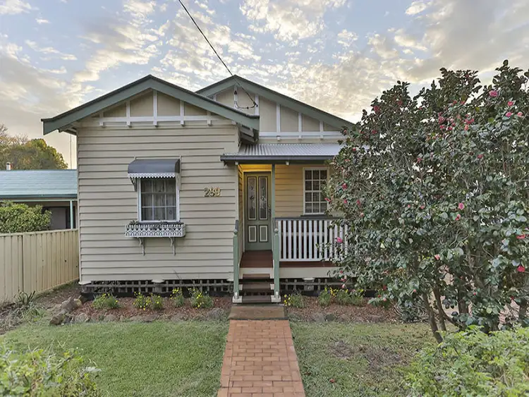 289A Hume Street, South Toowoomba QLD 4350