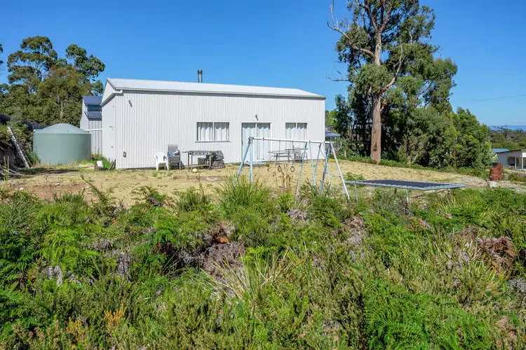 25 Skeggs Road, White Beach TAS 7184