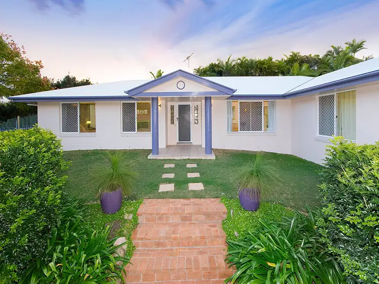 Second view of Homely house listing, 5 Steffen Place, Aspley QLD 4034