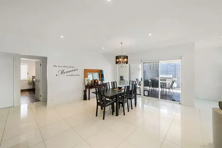 Fifth view of Homely house listing, 3 Paisley Court, Mount Warren Park QLD 4207