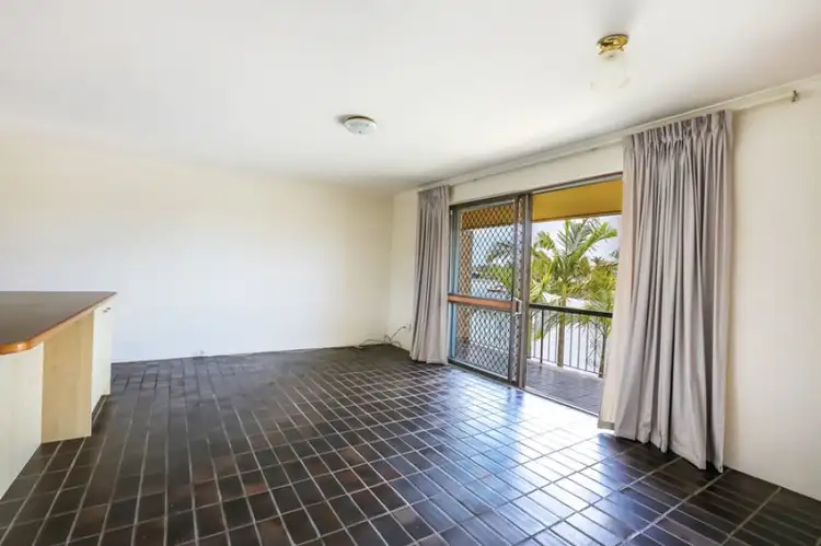 Fifth view of Homely unit listing, 5/14-16 Akeringa Place, Mooloolaba QLD 4557