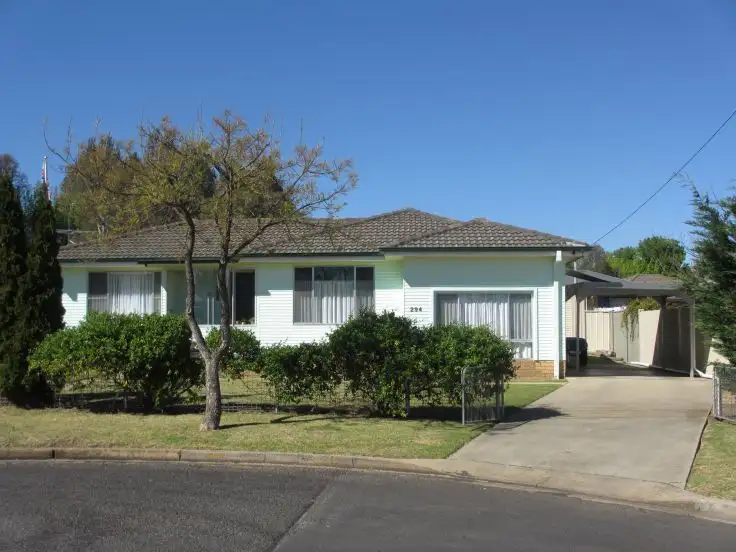 Main view of Homely house listing, 294 Rusden Street, Armidale NSW 2350