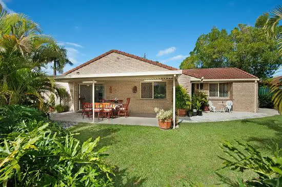 1/15 Ogilvie Cr, Nerang QLD 4211