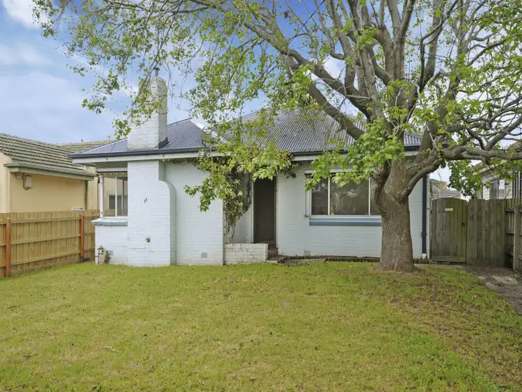 14 Lewis Street, Frankston VIC 3199