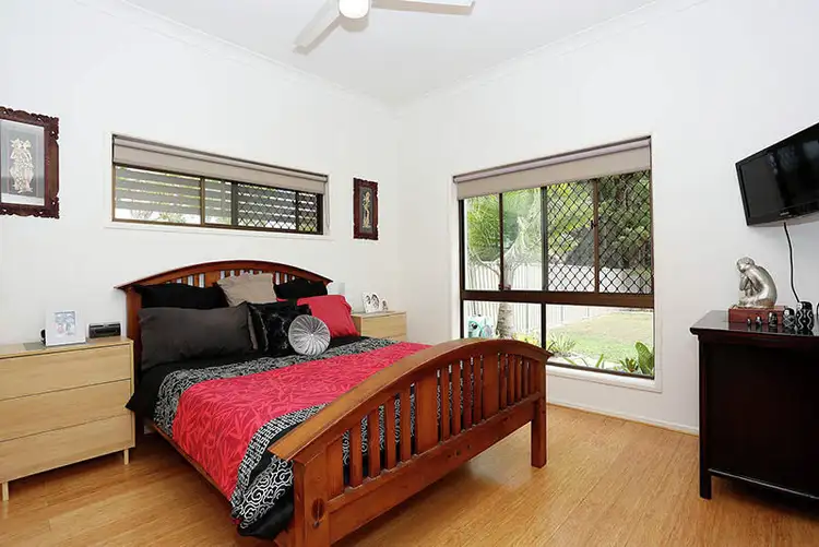Sixth view of Homely unit listing, 1/73 Lachlan Crescent, Sandstone Point QLD 4511