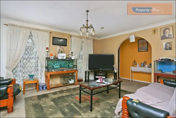 Fifth view of Homely house listing, 4 Plover Close, St Clair NSW 2759