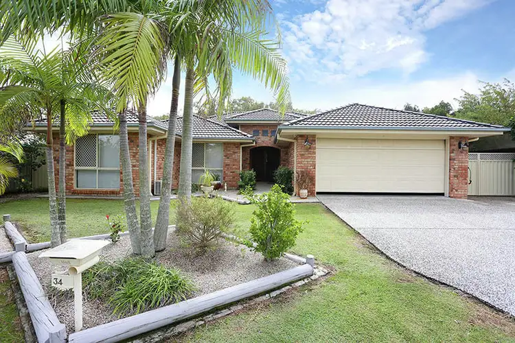 34 Gordon Crescent, Sandstone Point QLD 4511
