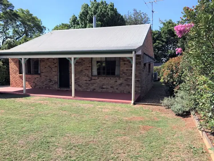 277b James Street, Newtown QLD 4350