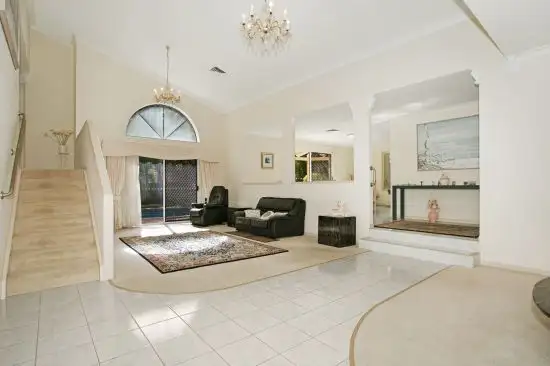 32 Banff Court, Robina QLD 4226