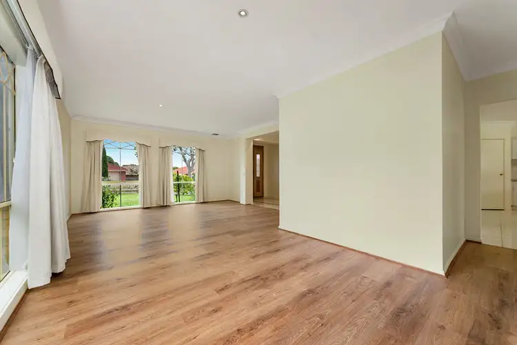 Second view of Homely house listing, 9 Thames Court, Mulgrave VIC 3170