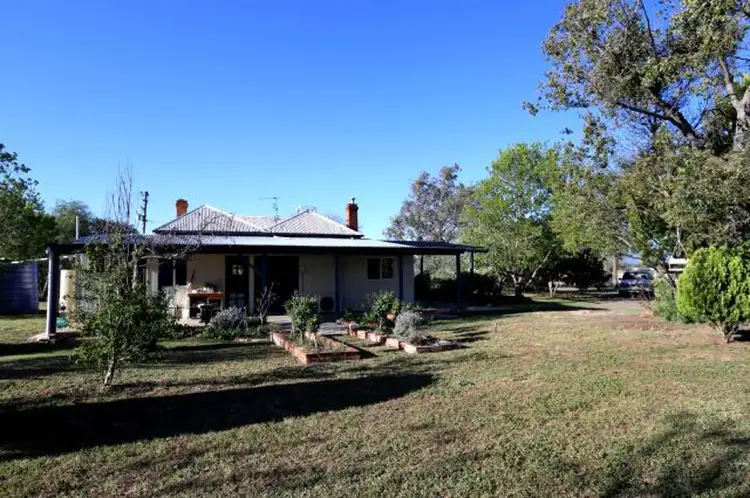 301 Soldiers Settlement Rd, Tamworth NSW 2340