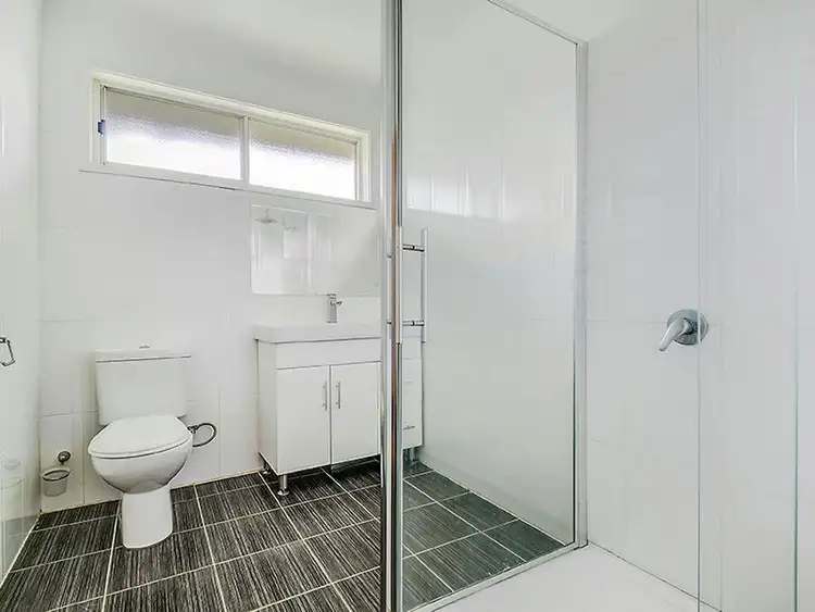 Fifth view of Homely house listing, 2 Mont Albert, Drive, Campbellfield VIC 3061