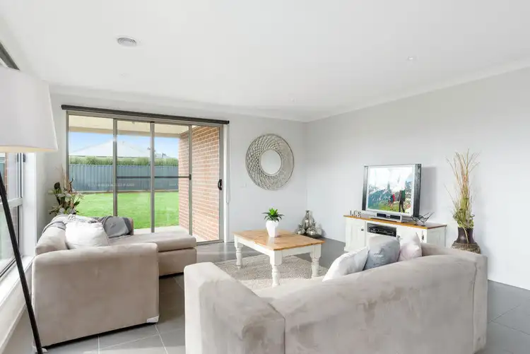 Fifth view of Homely house listing, 14 Imperial Dr, Colac VIC 3250