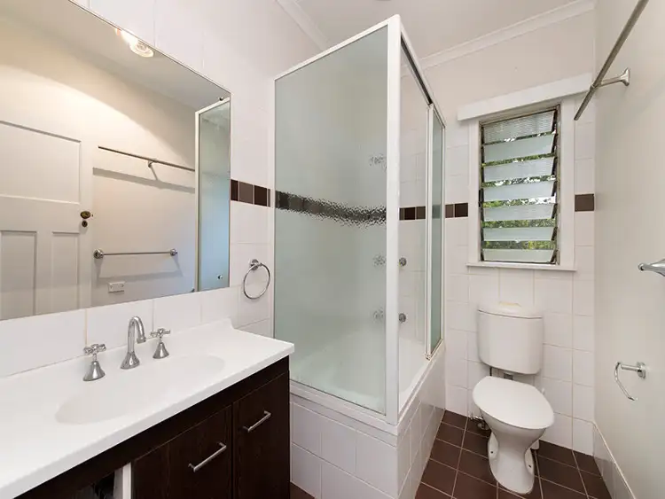 Sixth view of Homely house listing, 33 Logan Avenue, Oxley QLD 4075