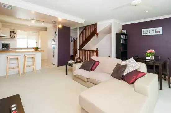 Main view of Homely townhouse listing, 6/25 View Street, Mount Gravatt East QLD 4122