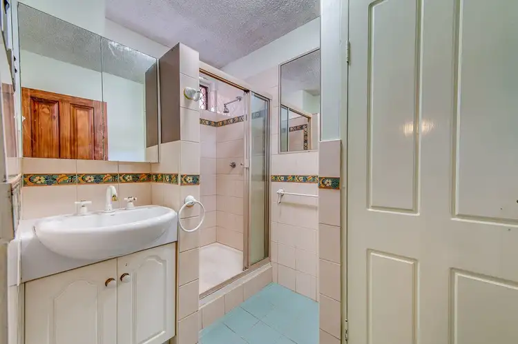 Fifth view of Homely unit listing, 2/63 Northcote Street, East Brisbane QLD 4169