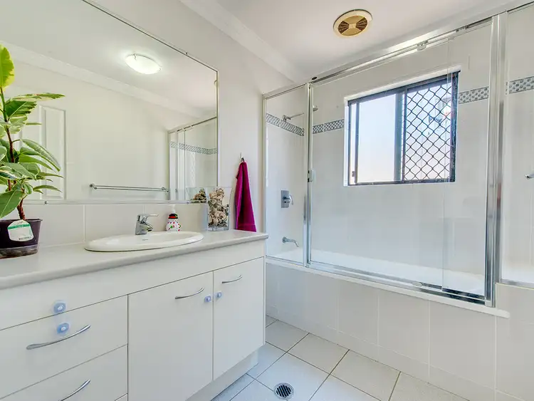 Sixth view of Homely house listing, 60 Nullarbor Cct, Forest Lake QLD 4078