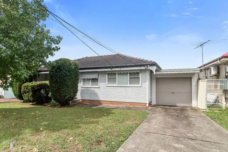 20 Sydney Luker Rd, Cabramatta West NSW 2166