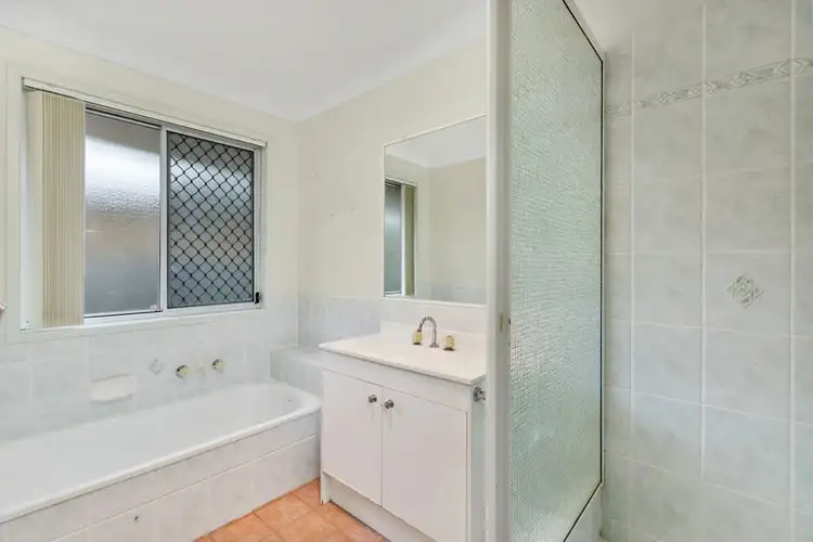 Fifth view of Homely house listing, 8 Ivanhoe Place, Capalaba QLD 4157