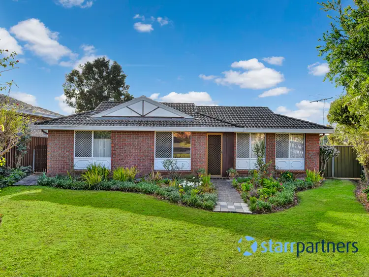 3 Mame Pl, Kearns NSW 2558