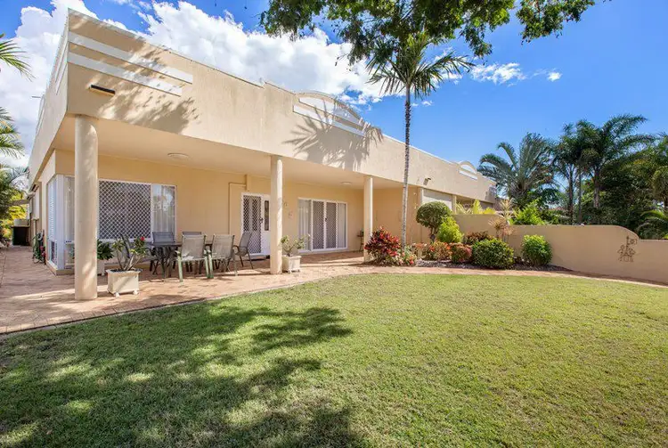 Second view of Homely house listing, 2/215 Esplanade, Pialba QLD 4655