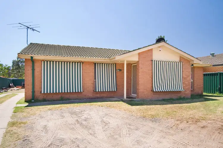 30 Goldmark Crescent, Cranebrook NSW 2749