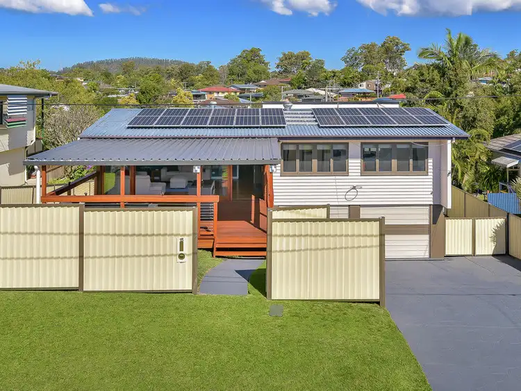 15 Dooloo Crescent, Ferny Hills QLD 4055
