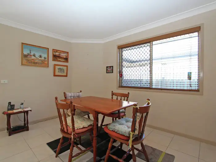 Fifth view of Homely house listing, 2/3 Anita Street, Redland Bay QLD 4165