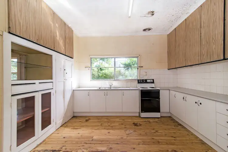 Seventh view of Homely house listing, 225 Herries Street, Newtown QLD 4350