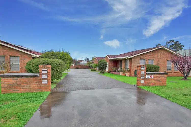 Second view of Homely house listing, 4/16-18 Hunt Street, Tamworth NSW 2340