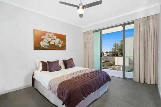Fourth view of Homely unit listing, 69/1 Gaven Crescent, Mermaid Beach QLD 4218