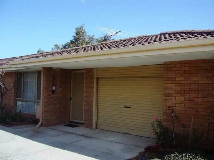 2/6 Tuart Place, Morley WA 6062