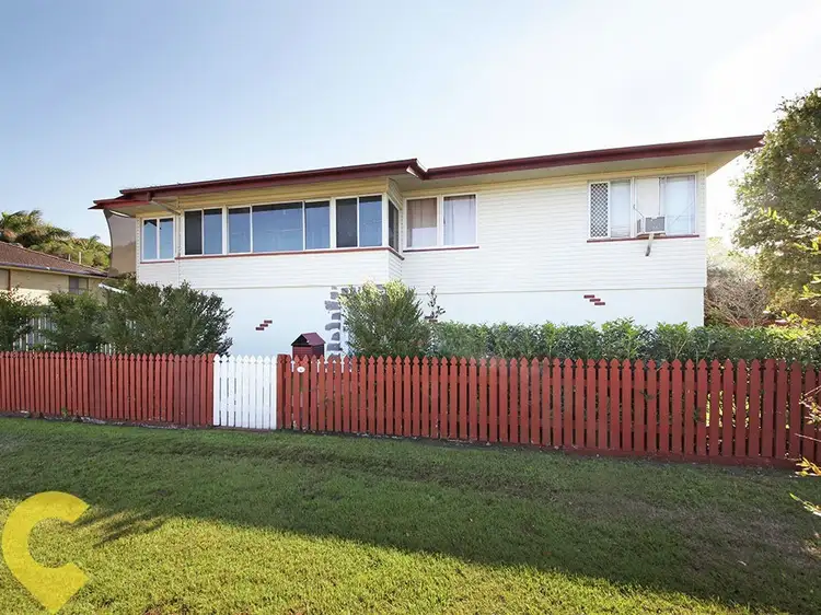 8 Cathie Street, Clontarf QLD 4019