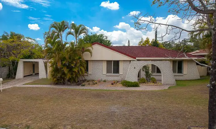 6 Wanata Street, Sinnamon Park QLD 4073