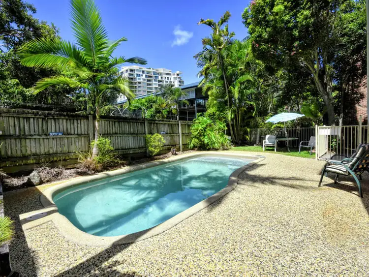 8/11 Saltair Street -Mallory Place-, Kings Beach QLD 4551