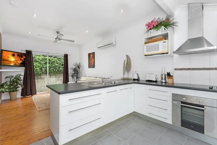 Main view of Homely unit listing, 2/76 Dutton Street, Coolangatta QLD 4225