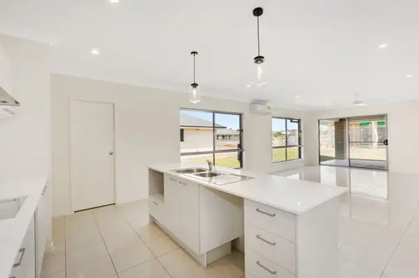 8 Sawtell Circuit, Pottsville NSW 2489