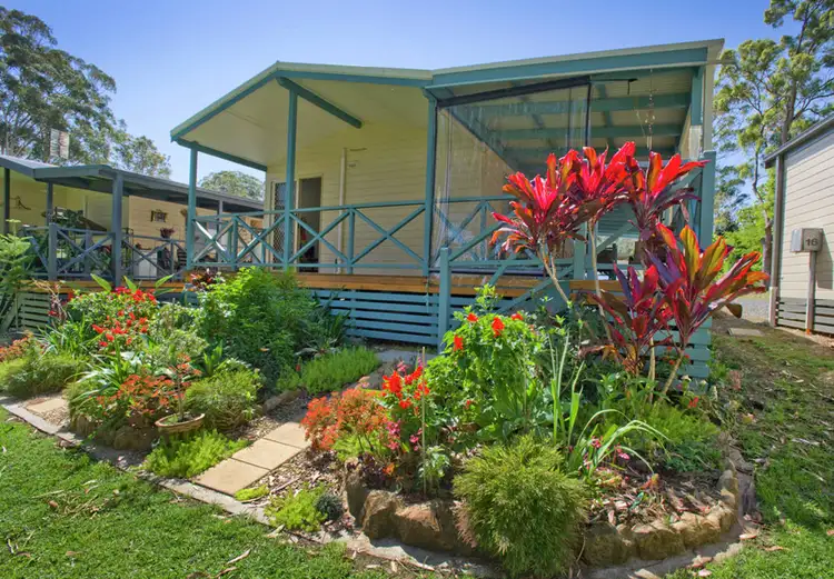 18/257 Pine Creek Way, Bonville NSW 2450