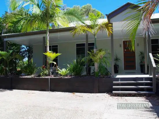 9 Victory Cres, Sunrise Beach QLD 4567