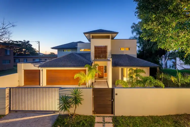 10-12 Hiron Street, St Lucia QLD 4067